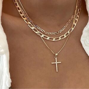 Elegant Gold Layered Necklace Set